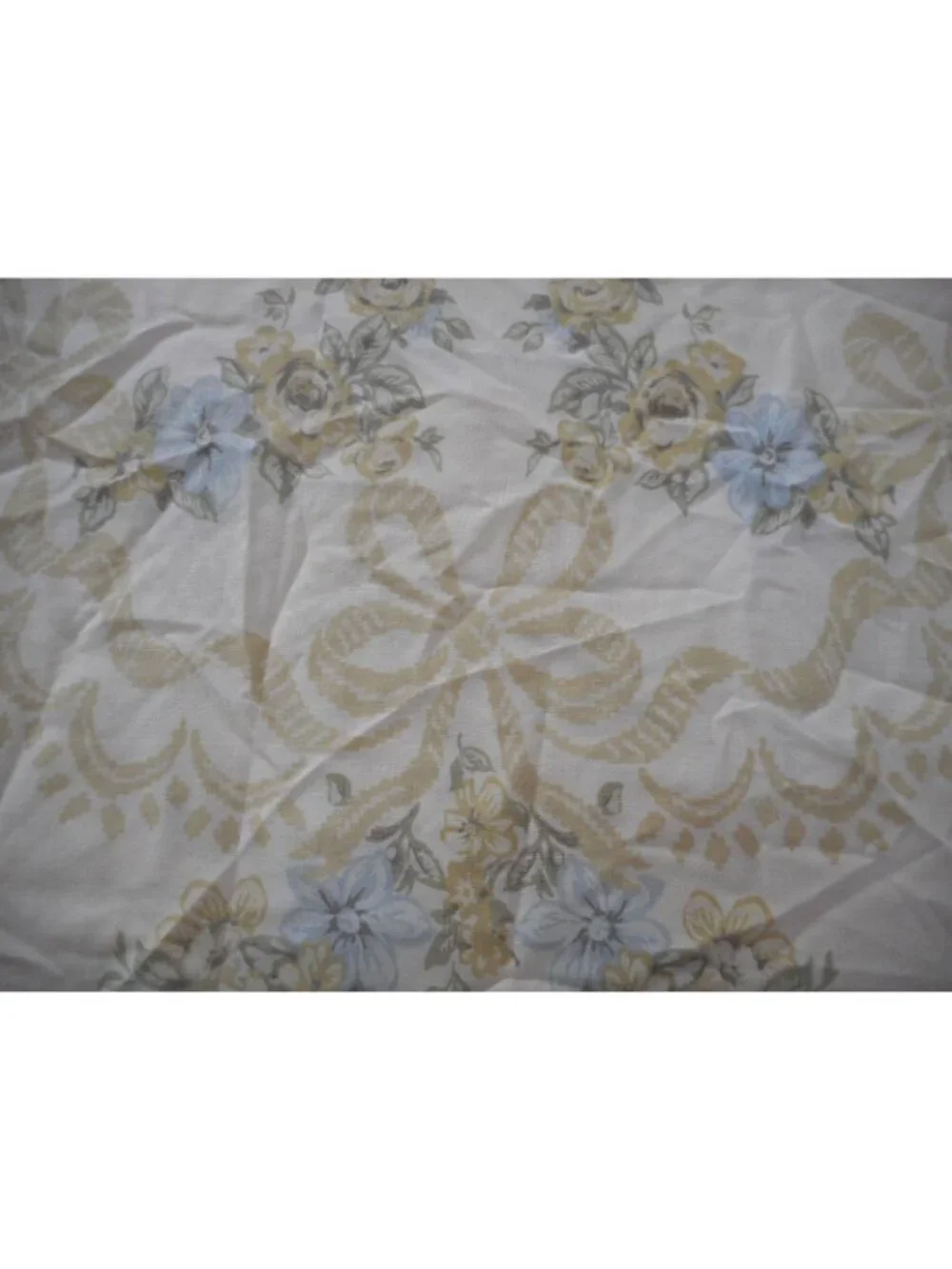 Vintage floral bow cream tan blue 50/50 cotton poly Standard Pillowcase
